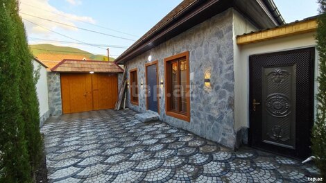 Həyət evi, Şəki ş.