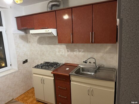 3-otaqlı mənzil kirayə verilir, Sumqayıt ş., 70 m²
