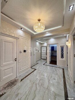 4-otaqlı yeni tikili, Nərimanov r., 125 m²