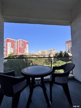 4-otaqlı yeni tikili, Nərimanov r., 125 m²