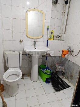 3-otaqlı mənzil kirayə verilir, Ağa Neymətulla küç, 80 m²
