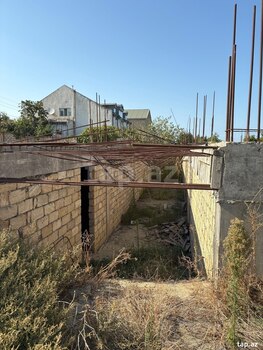 14 sot torpaq sahəsi, Saray qəs.