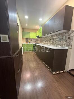 4-otaqlı mənzil kirayə verilir, 28 May m., 120 m²