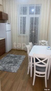 4-otaqlı yeni tikili kirayə verilir, Binəqədi r., 100 m²