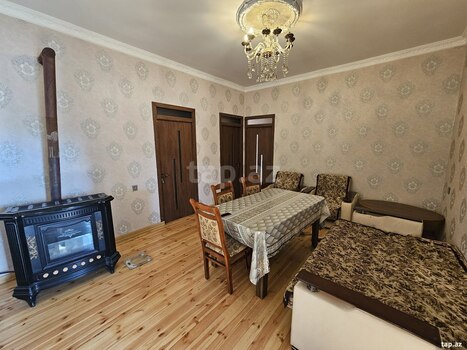 4-otaqlı mənzil, Gəncə ş., 110 m²
