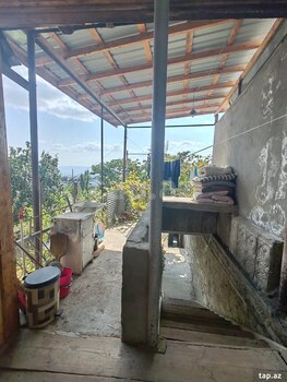 Həyət evi kirayə verilir, Şəki ş.