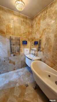4-otaqlı yeni tikili, Nərimanov r., 169 m²