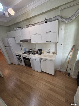 2-otaqlı yeni tikili kirayə verilir, Gəncə ş., 75 m²