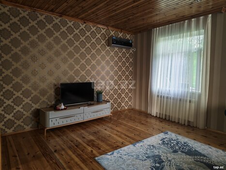 Həyət evi kirayə verilir, Qəbələ r.