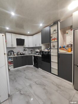 4-otaqlı mənzil, Bakıxanov qəs., 90 m²