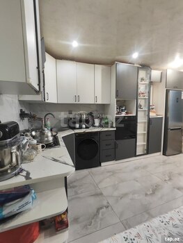 4-otaqlı mənzil, Bakıxanov qəs., 90 m²