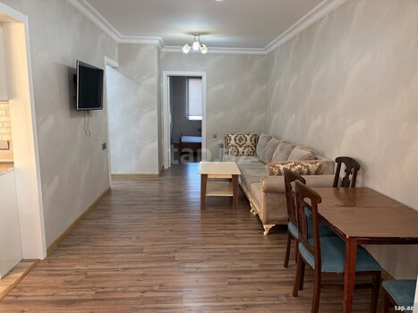 2-otaqlı mənzil kirayə verilir, H. Seyidzadə küç., 50 m²