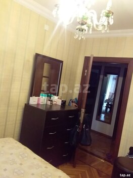 4-otaqlı mənzil, Gəncə ş., 100 m²