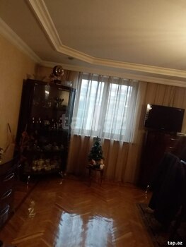 4-otaqlı mənzil, Gəncə ş., 100 m²