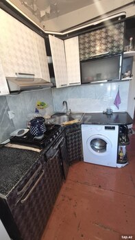 3-otaqlı mənzil, Sahib Zeynalov küç. 6, 65 m²
