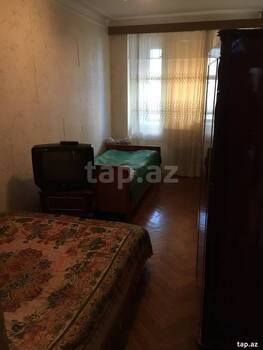 3-otaqlı mənzil, İzzət Nəbiyev küç., 80 m²