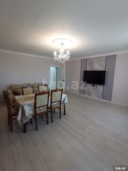 4-otaqlı mənzil, Gəncə ş., 98 m²