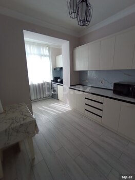 4-otaqlı mənzil, Gəncə ş., 98 m²