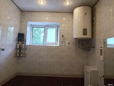 3-otaqlı mənzil, 28 May m., 82 m²