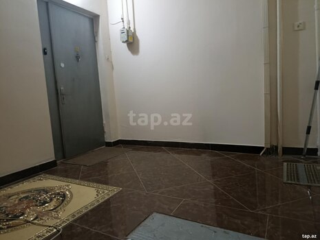 3-otaqlı mənzil, 28 May m., 82 m²