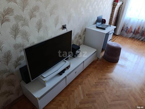 3-otaqlı mənzil, 28 May m., 82 m²