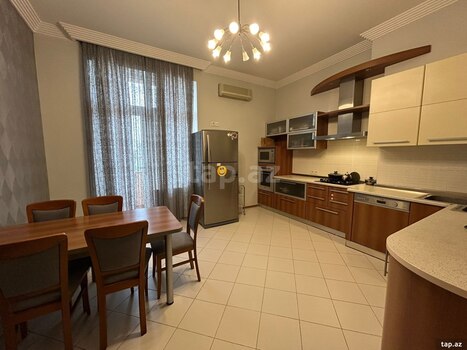 4-otaqlı yeni tikili, Yasamal r., 175 m²