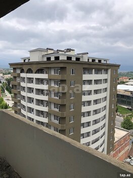 3-otaqlı yeni tikili, Gəncə ş., 129 m²