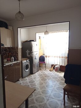 2-otaqlı mənzil, Qara Qarayev m., 53 m²