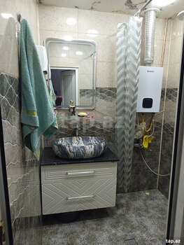 2-otaqlı mənzil, Qara Qarayev m., 53 m²