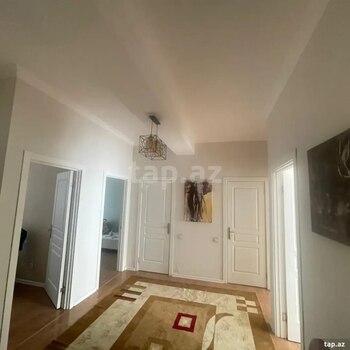4-otaqlı yeni tikili kirayə verilir, Gəncə ş., 127 m²