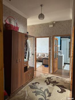 4-otaqlı mənzil, M.Xiyabani küç.26, 110 m²