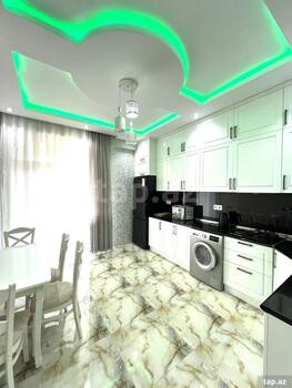 2-otaqlı yeni tikili, Sumqayıt ş., 80 m²