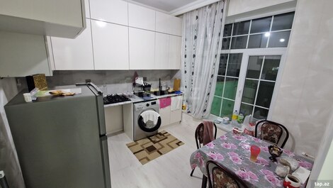 Həyət evi, Binəqədi qəs.