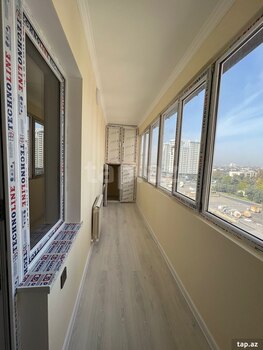 3-otaqlı mənzil kirayə verilir, 8 Noyabr pr., 90 m²