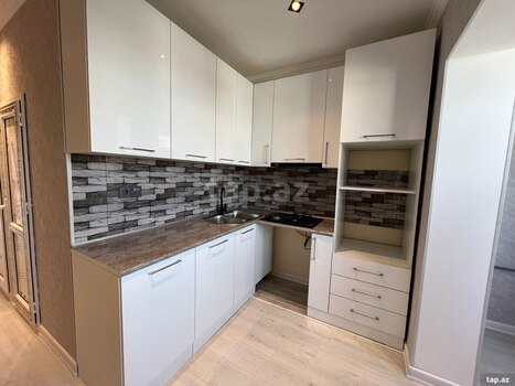 3-otaqlı mənzil kirayə verilir, 8 Noyabr pr., 90 m²