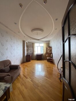 2-otaqlı yeni tikili kirayə verilir, Nəsrəddin Tusi küç., 95 m²