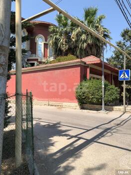 3-otaqlı mənzil, 8 Noyabr pr., 70 m²