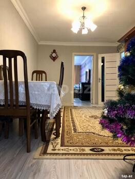 3-otaqlı mənzil, 8 Noyabr pr., 70 m²