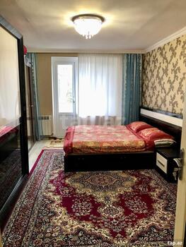 3-otaqlı mənzil, 8 Noyabr pr., 70 m²