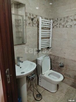 2-otaqlı yeni tikili kirayə verilir, Xırdalan ş., 75 m²