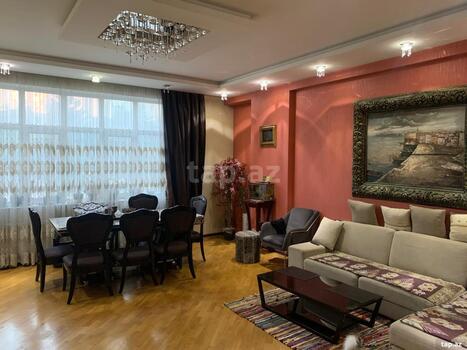 3-otaqlı yeni tikili, Nəsimi r., 160 m²