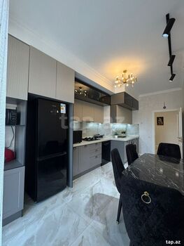 3-otaqlı yeni tikili, N.Nərimanov r., 125 m²