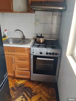 3-otaqlı mənzil kirayə verilir, Memar Əcəmi m., 40 m²
