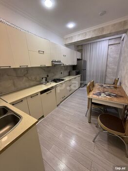 3-otaqlı yeni tikili kirayə verilir, Həsən bəy Zərdabi pr., 120 m²