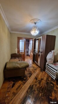 3-otaqlı mənzil, İnşaatçılar pr., 70 m²