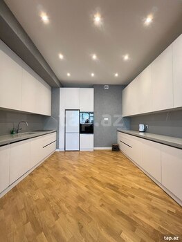 3-otaqlı yeni tikili kirayə verilir, Səbail r., 130 m²