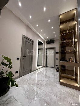 4-otaqlı yeni tikili, 28 May m., 175 m²