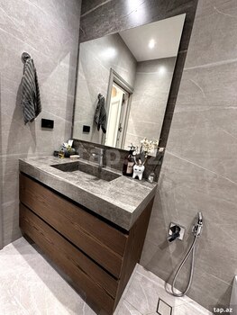 4-otaqlı yeni tikili, 28 May m., 175 m²