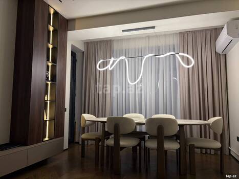 3-otaqlı yeni tikili, Sergey Senyuşkin küç. 83, 125 m²