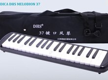 Melodika "DHS Melodion 37"